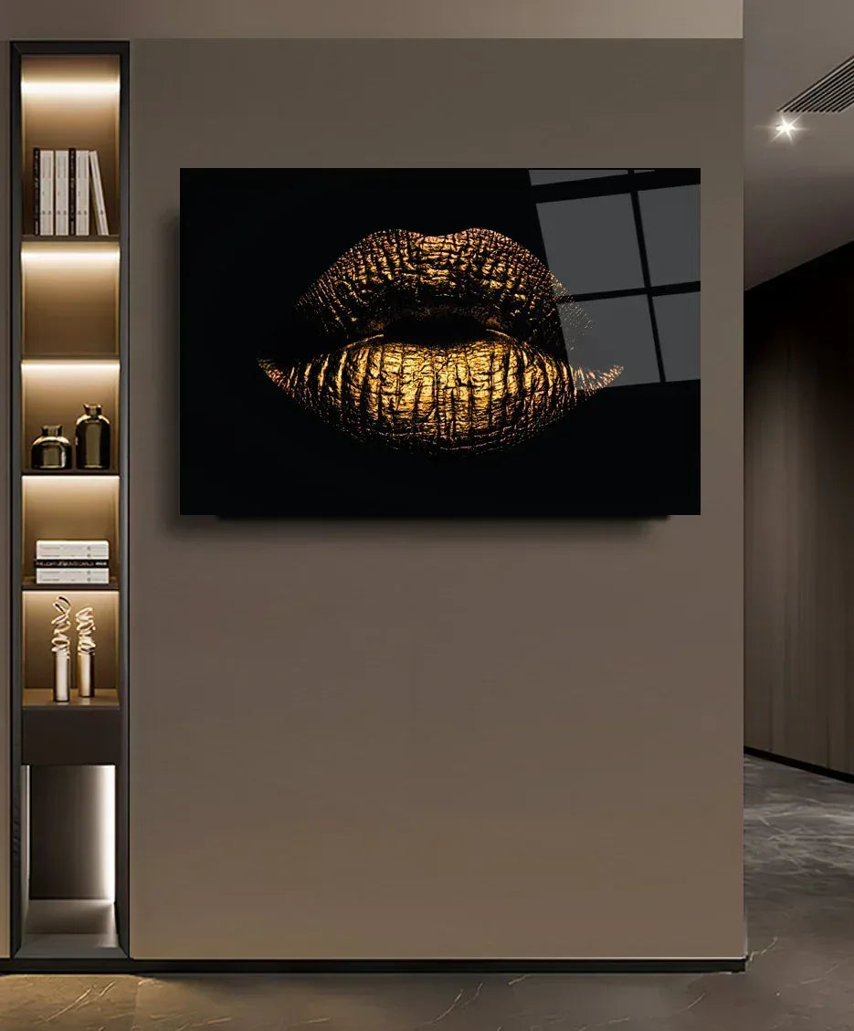 Gold Lips Glass Wall Art - LUXARTDECO