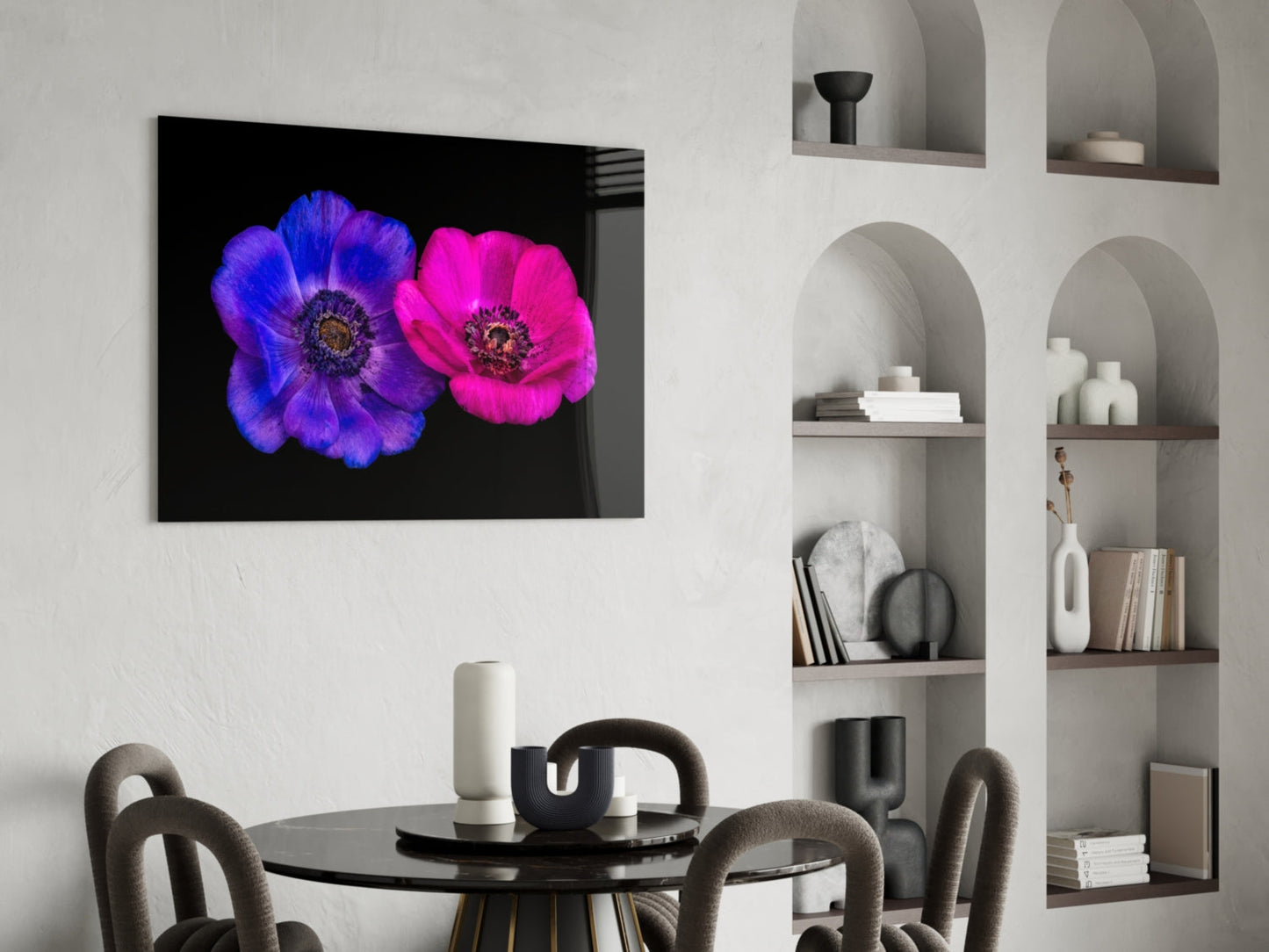Crowned Mountain Tulip Glass Wall Art
