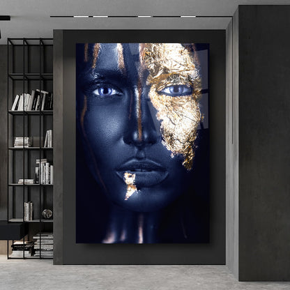 Visage de Femme Dorée Tableau en Verre Trempé