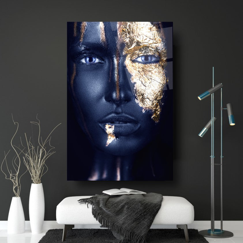 Visage de Femme Dorée Tableau en Verre Trempé