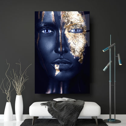 Visage de Femme Dorée Tableau en Verre Trempé
