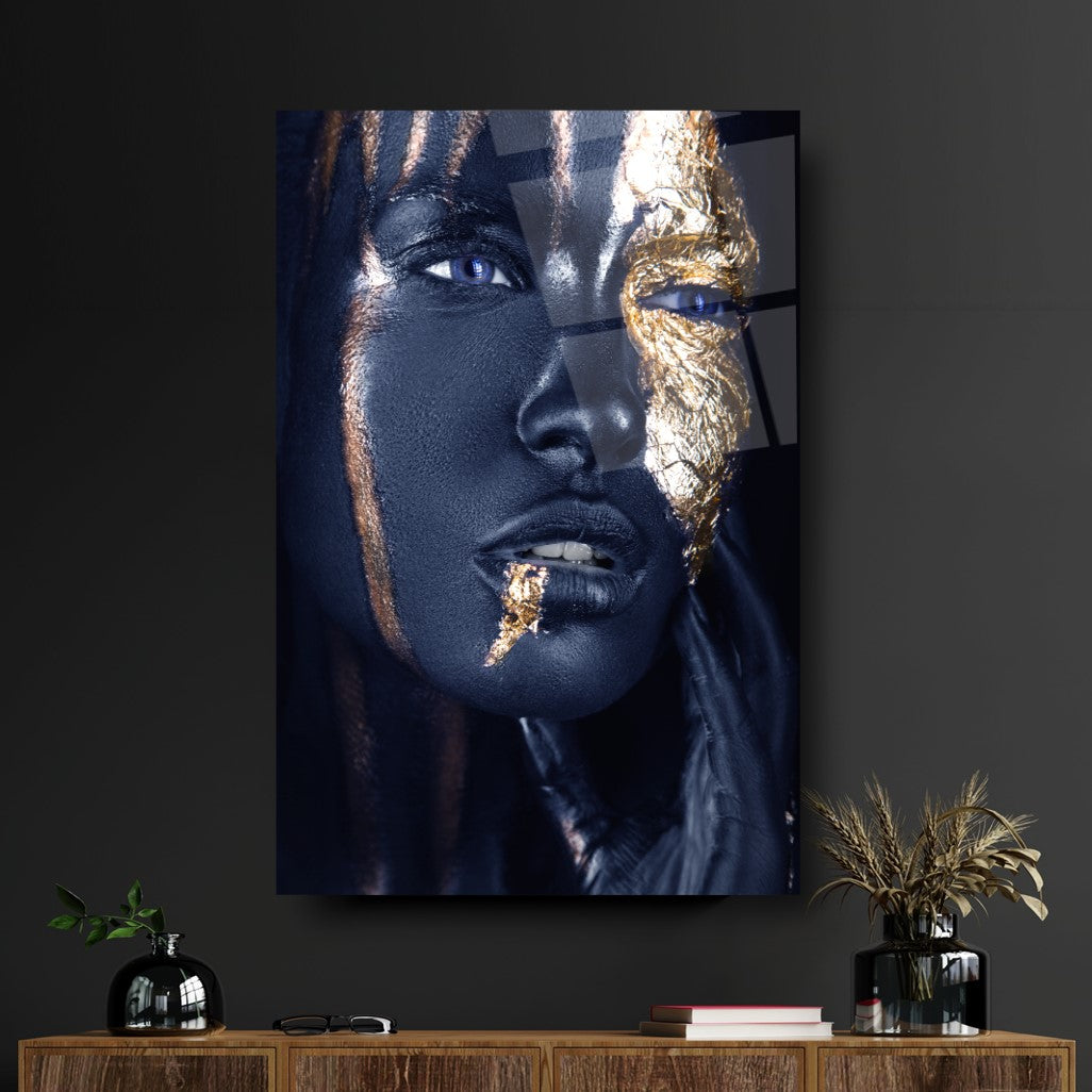 Visage de Femme Dorée Tableau en Verre Trempé