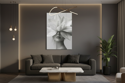 Femme avec une Fleur Tableau en Verre Trempé