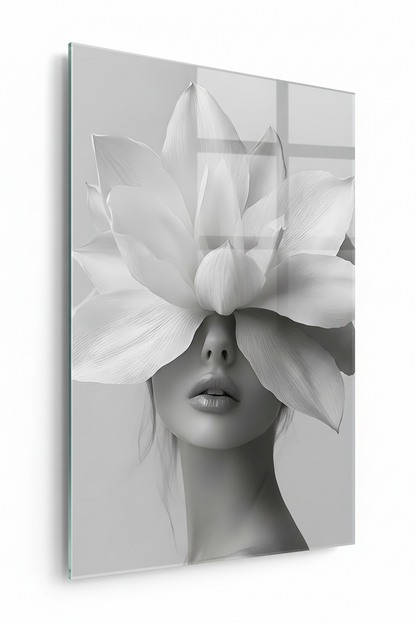 Femme avec une Fleur Tableau en Verre Trempé