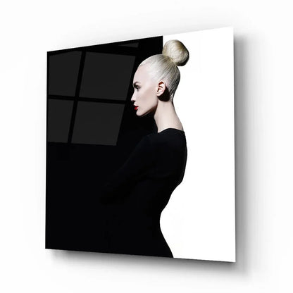Black & White Woman Glass Wall Art - LUXARTDECO