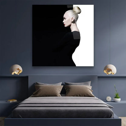 Black & White Woman Glass Wall Art - LUXARTDECO