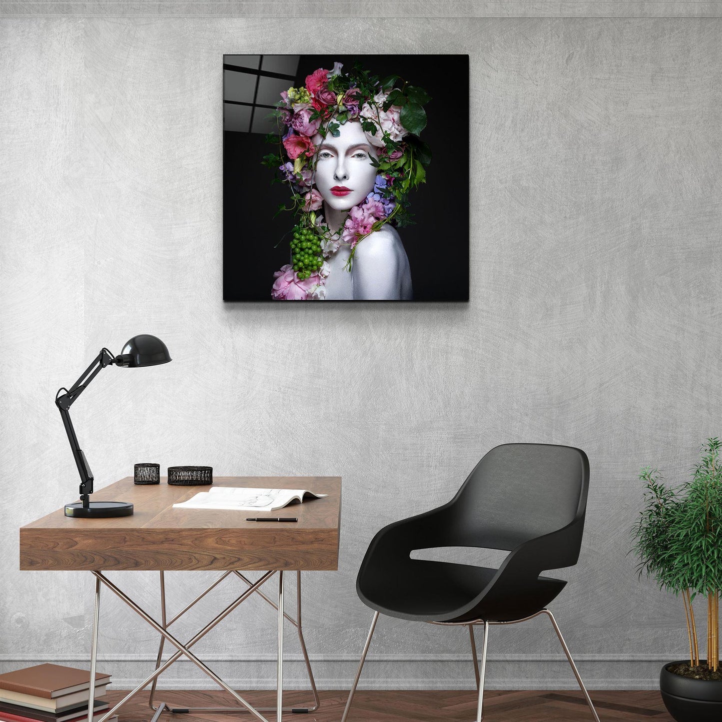 Flower Queen Glass Wall Art - LUXARTDECO