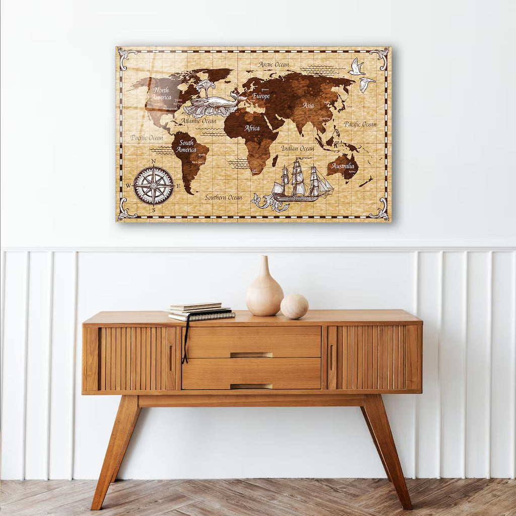 Décoration murale en verre représentant une carte du monde