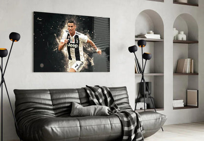 Christiano Ronaldo Glass Wall Art - LUXARTDECO