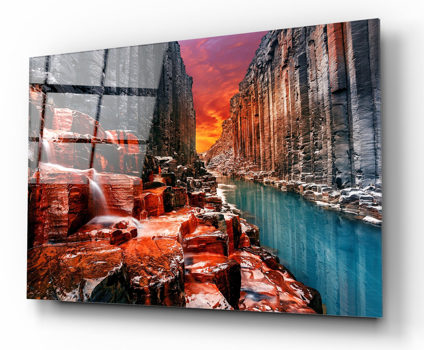 Tempered glass board